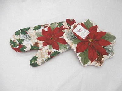 Holiday Time - Pot Holder & Oven Mitt Kitchen Set - Christmas NWT (multicolour-Poinsettia)